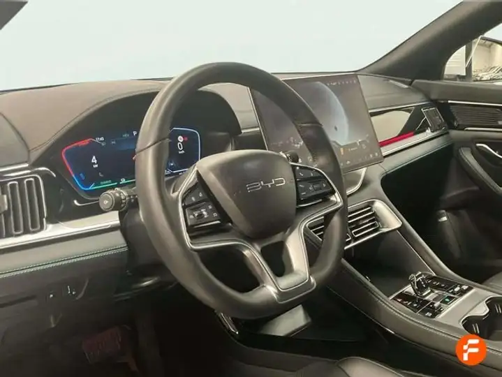 BYD Seal U DM-i COMFORT 2025, foto 10