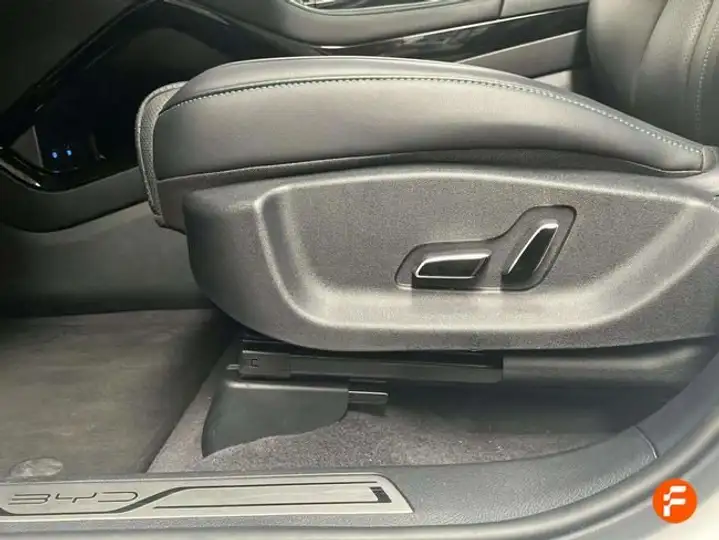 BYD Seal U DM-i COMFORT 2025, foto 19