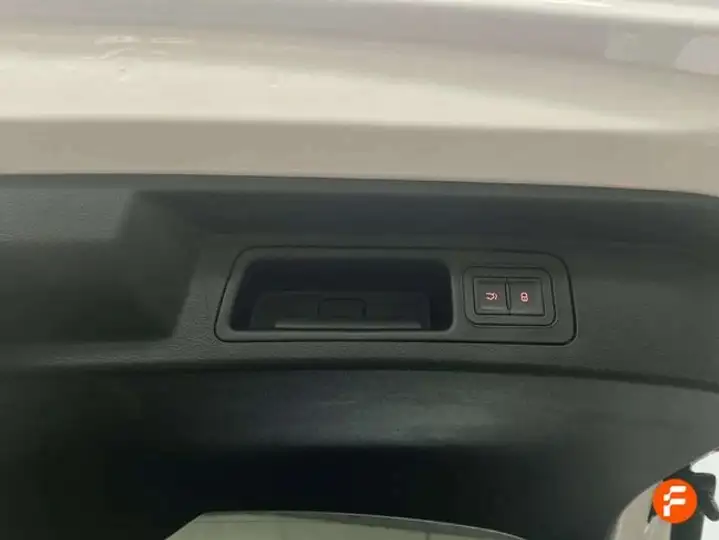 BYD Seal U DM-i COMFORT 2025, foto 27