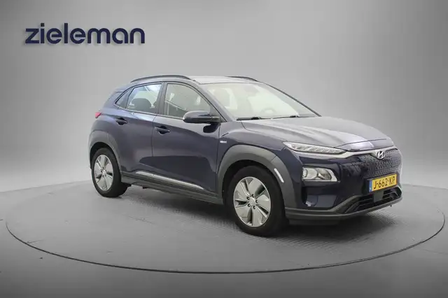 Hyundai KONA Comfort 64 kWh - Carplay, Camera, Navi, Cruise, Cl