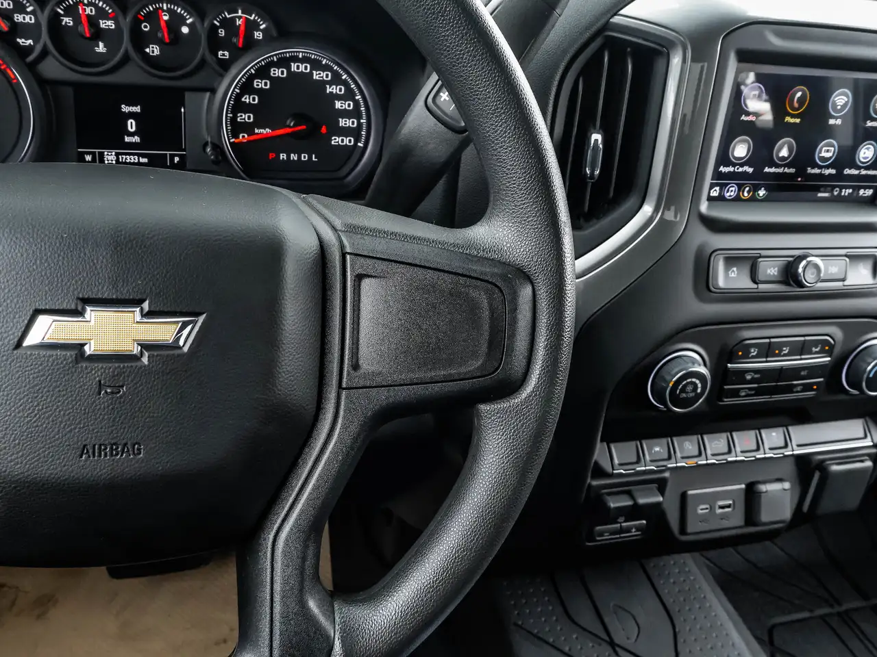 Chevrolet Silverado 1500 снимка Chevrolet Silverado 1500