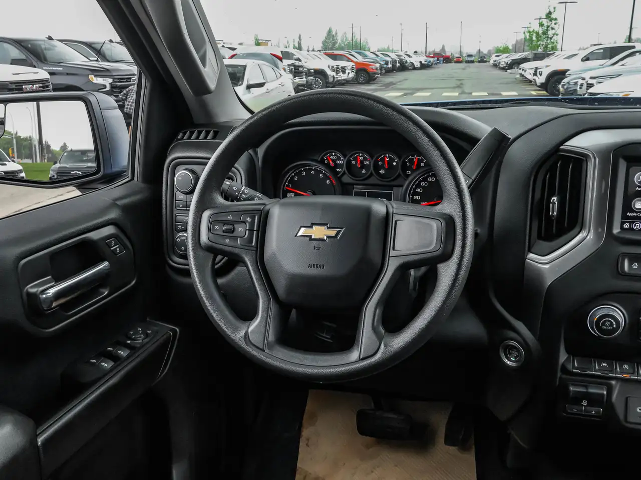 Chevrolet Silverado 1500 снимка Chevrolet Silverado 1500