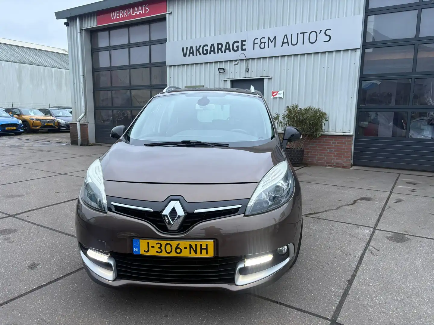 Renault Grand Scenic 1.2 TCe Limited 7p. Clima, Cruise, Navi Braun - 2