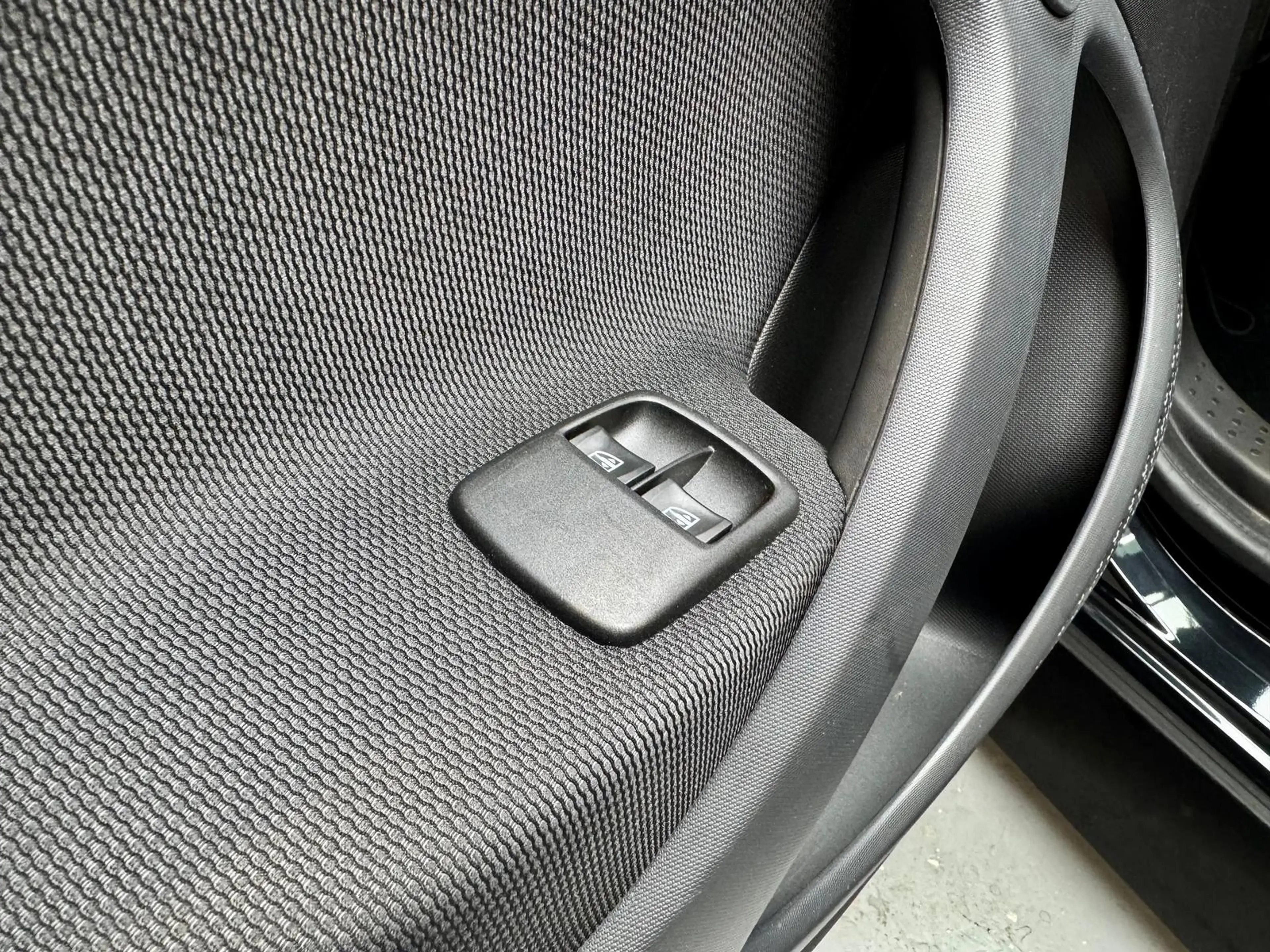 smart forFour 66 kW 0.9 Turbo KAT+PANO+KAMERA+NAVI+ — photo 25