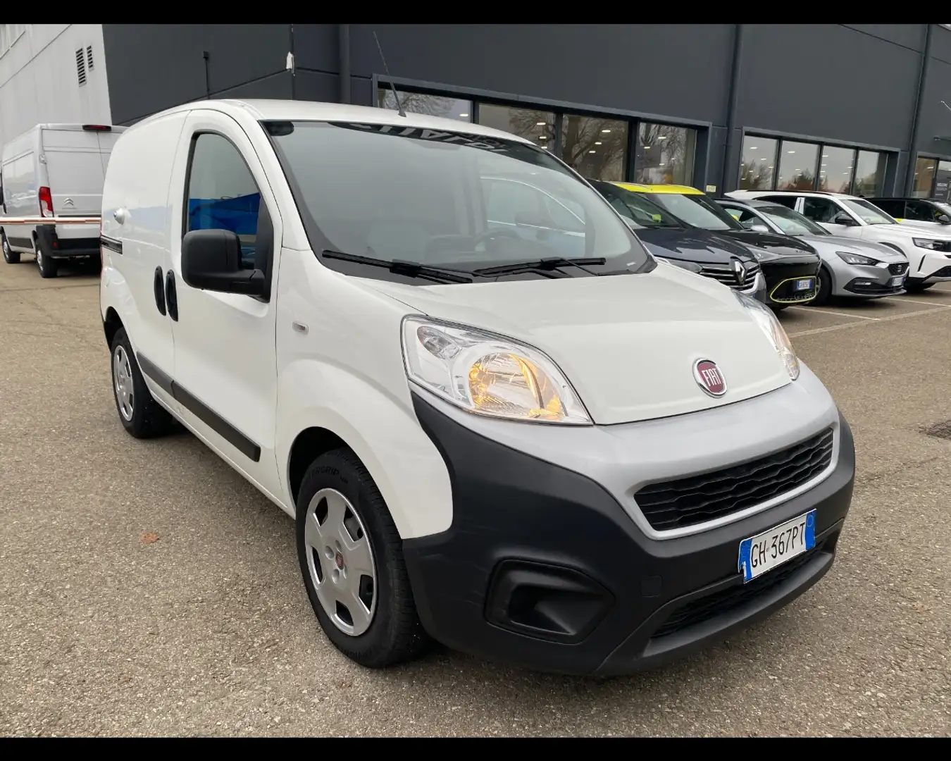 Fiat Fiorino III 2016 - Fiorino cargo 1.3 mjt 95cv SX Blanc - 1