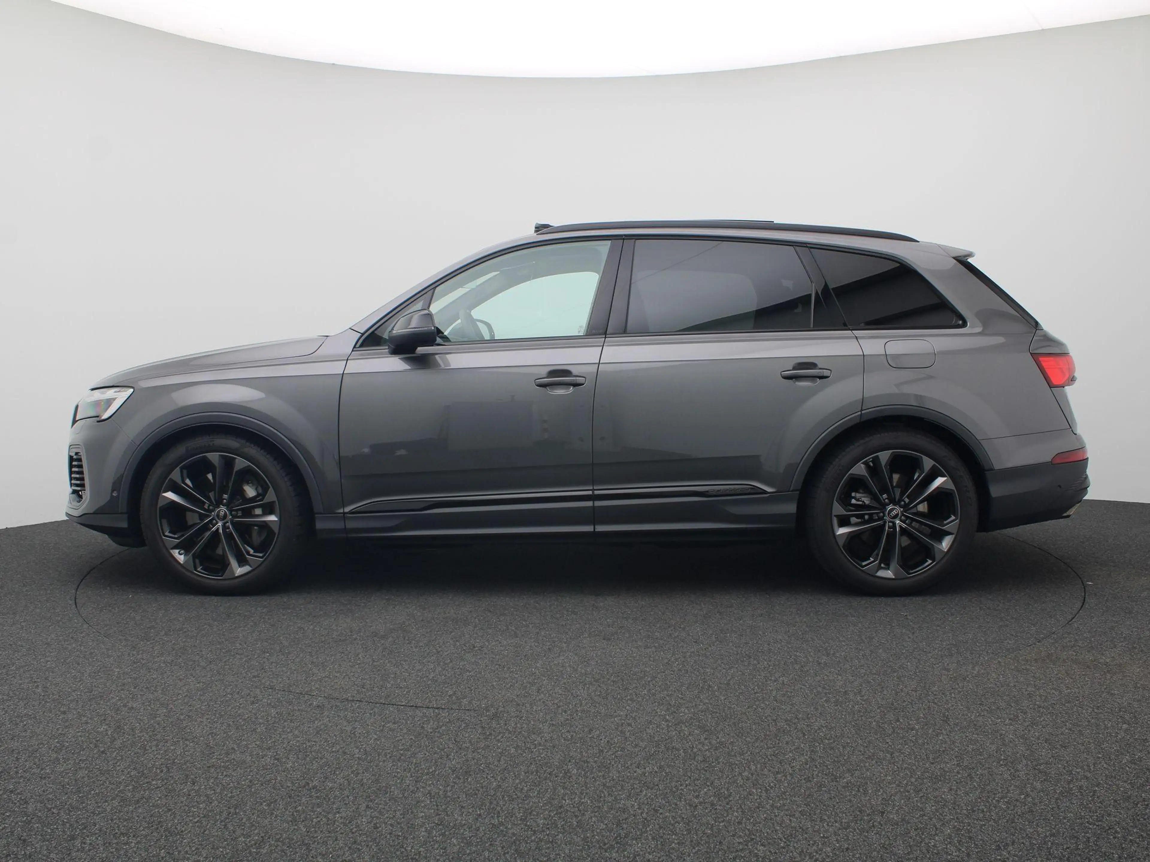 Audi Q7 55 TFSI e quattro Pro Line S 394PK Aut. Achterasbe — photo 2
