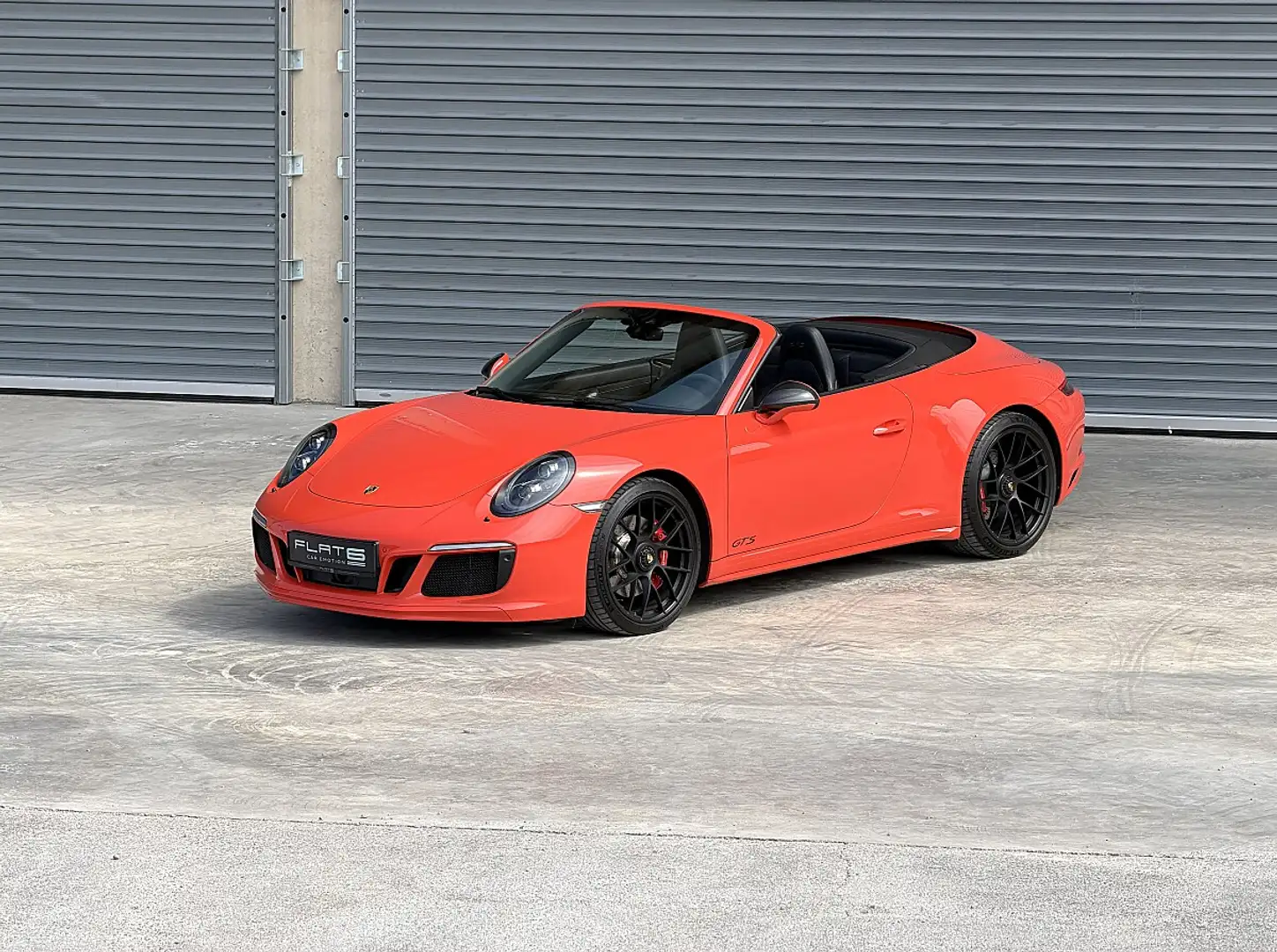 Porsche 991 911 991.2 Carrera 4 GTS Cabriolet "PTS Lava-ora... Orange - 2