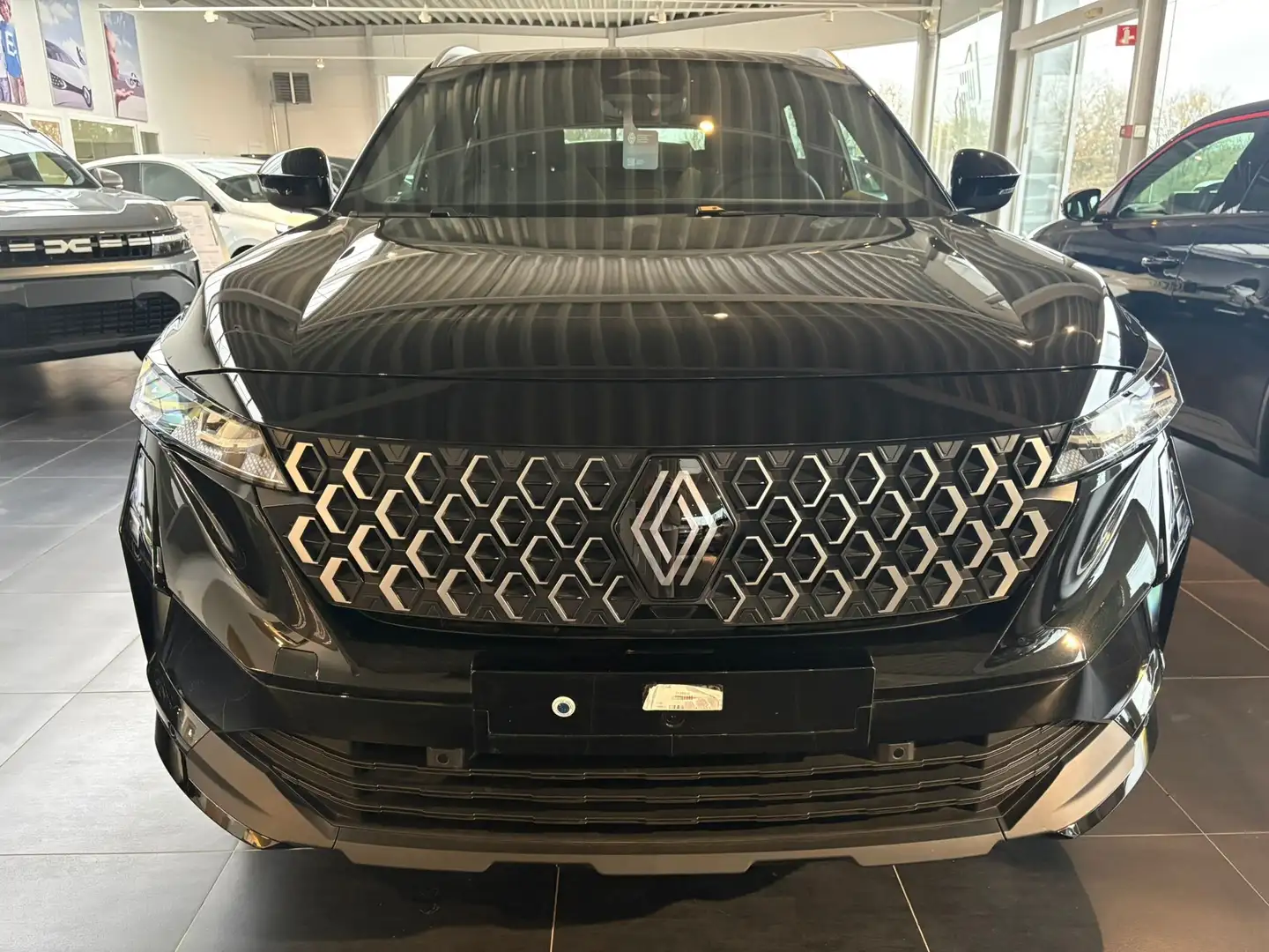 Renault Austral E-Tech HEV Iconic ,Esprit Alpine ,Techno ,Evolutio Noir - 2