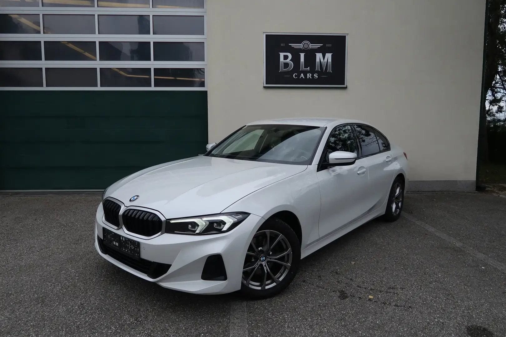 BMW 320 320 d xDrive AHK, LED Scheinwerfer, Sitzheizung Blanc - 1