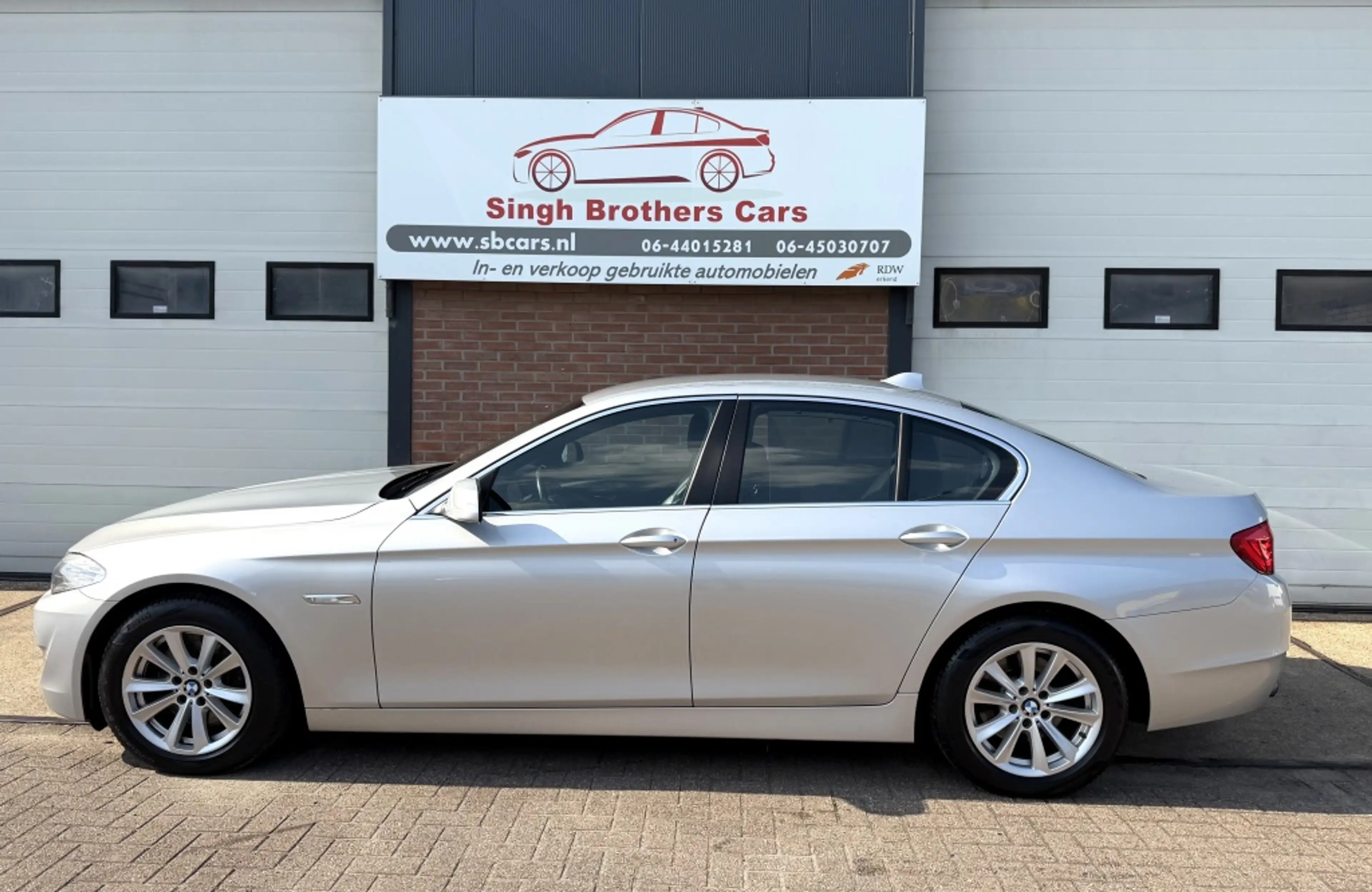 BMW 528 5-serie 528i/259PK/AUT/NAP/LEER/CAMERA/INRUIL.MOG! — photo 6