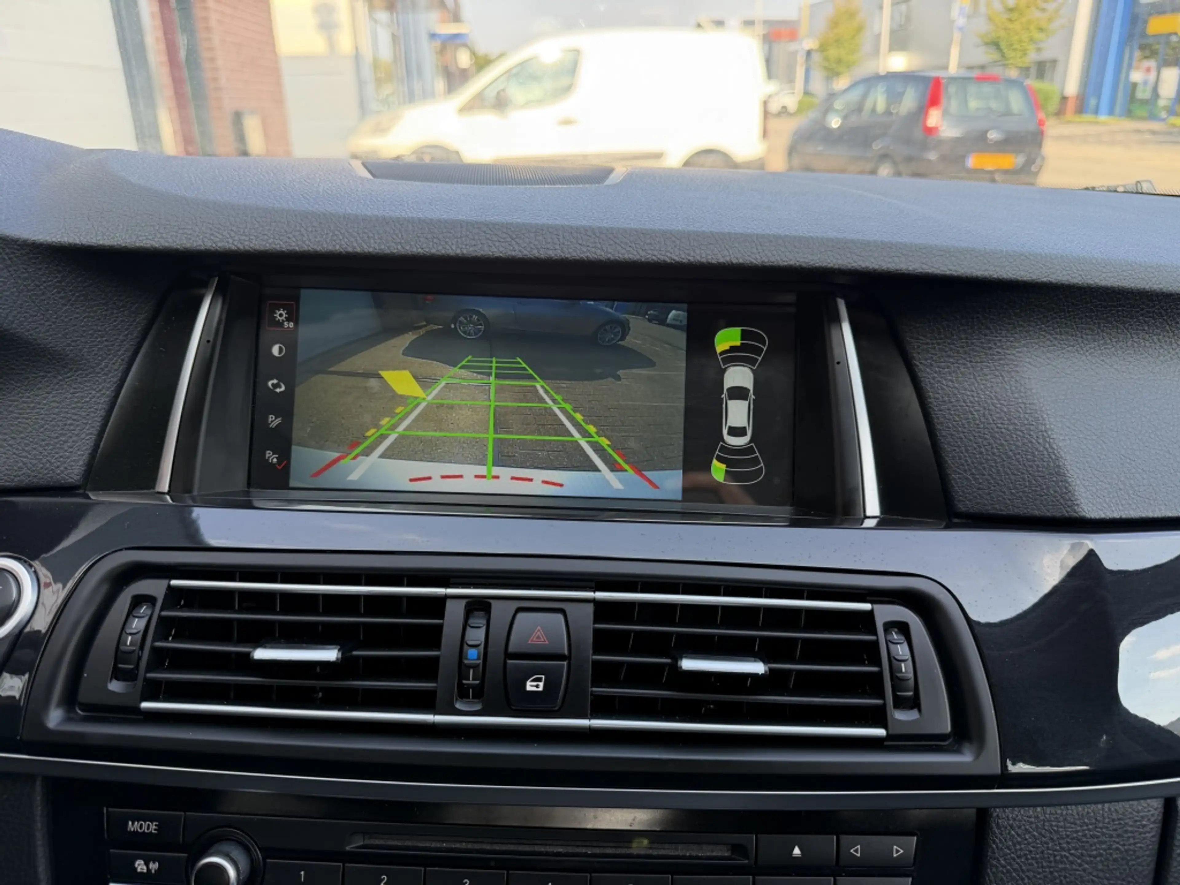 BMW 528 5-serie 528i/259PK/AUT/NAP/LEER/CAMERA/INRUIL.MOG! — photo 14