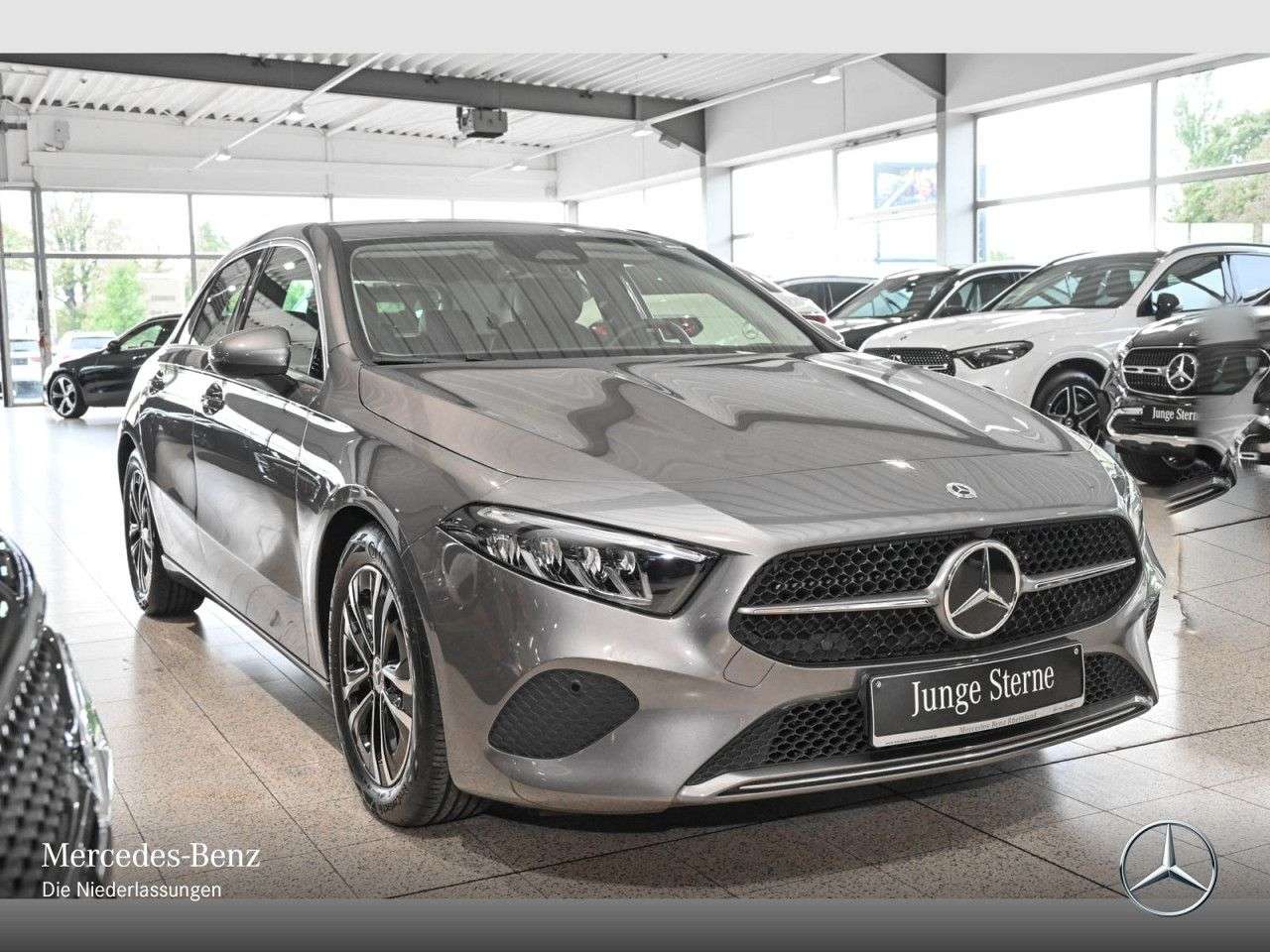 Mercedes-Benz A 180