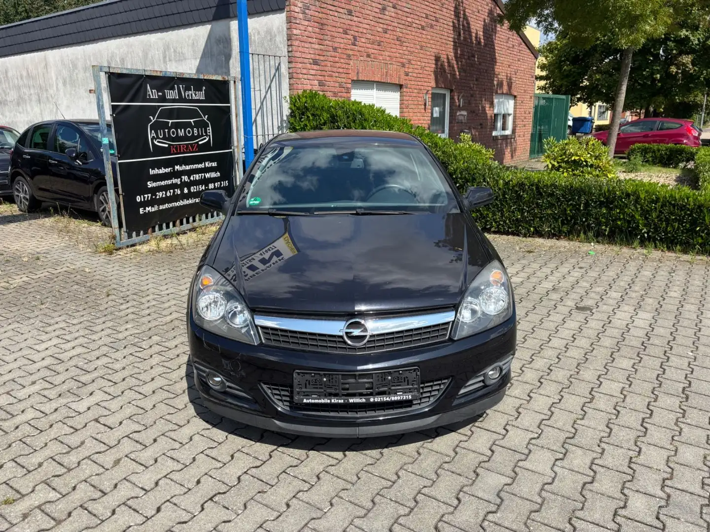 Opel Astra H GTC Edition PDC KLIMA GARANTIE Schwarz - 2