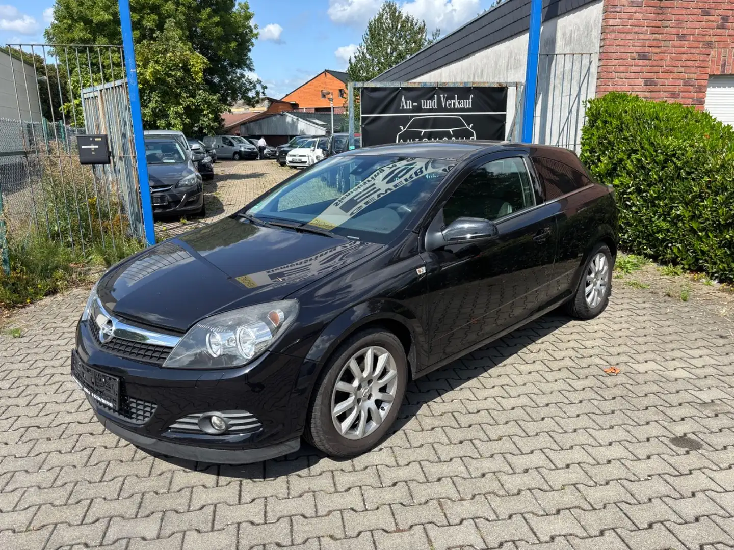 Opel Astra H GTC Edition PDC KLIMA GARANTIE Schwarz - 1