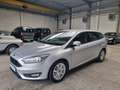 Ford Focus Turnier 2.0 TDCi Business"1.Hand"Navi"AHK... Silber - thumbnail 1