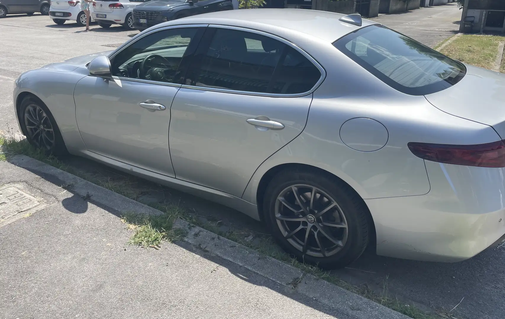 Alfa Romeo Giulia SUPER Argento - 1