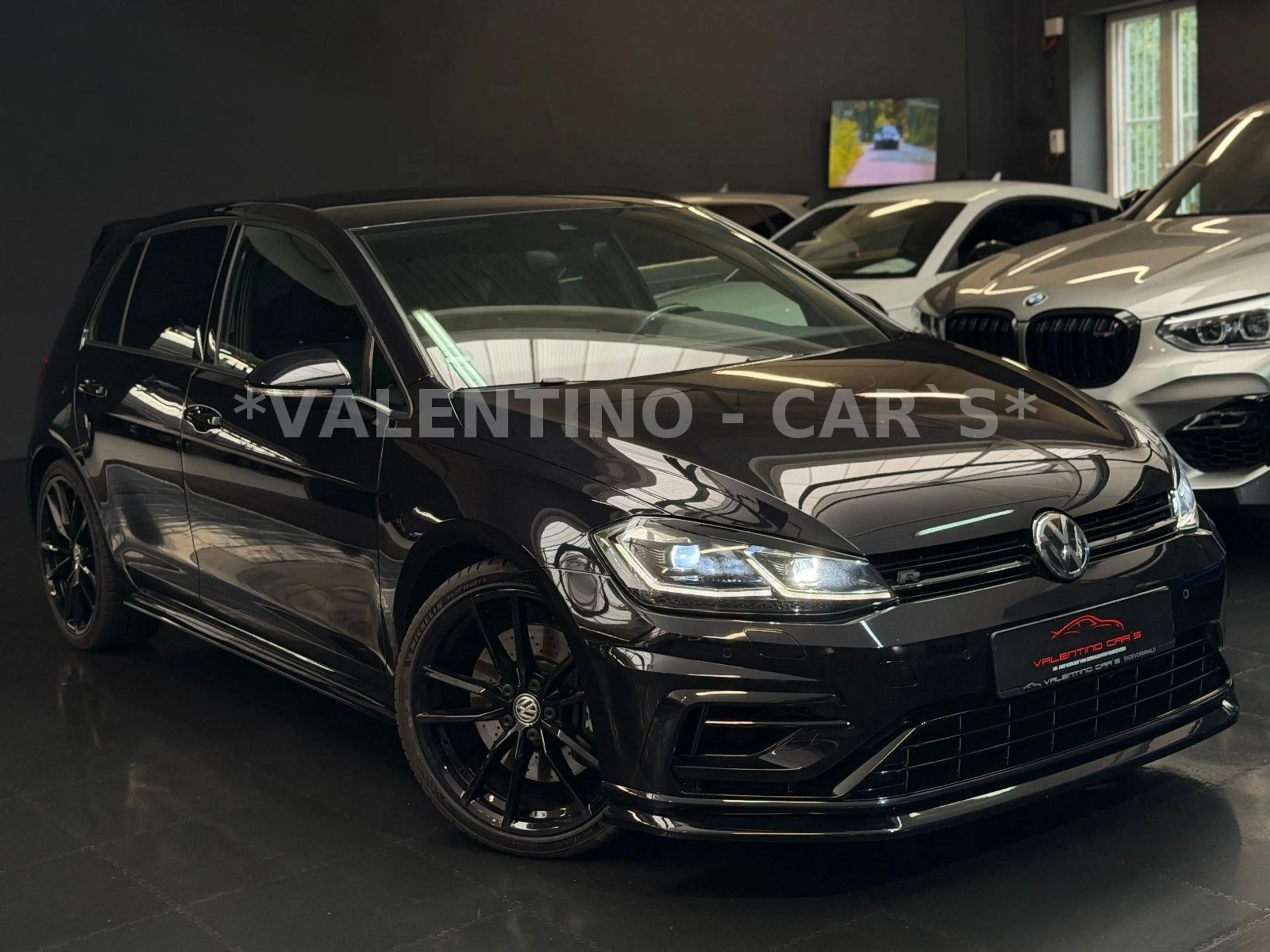 Volkswagen Golf VII Lim. R DSG/4M/Virtu/REMUS/Kam/ACC/Apple