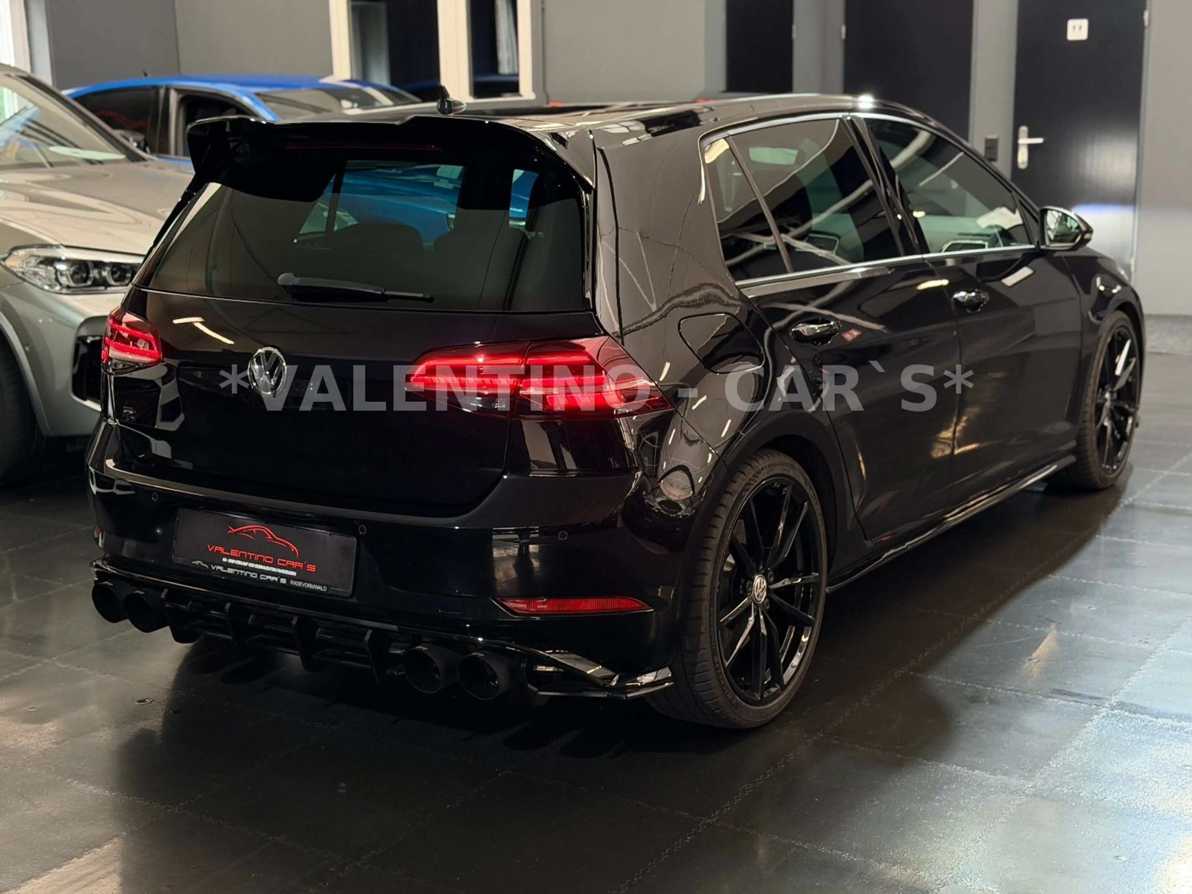 Volkswagen Golf VII Lim. R DSG/4M/Virtu/REMUS/Kam/ACC/Apple — photo 6