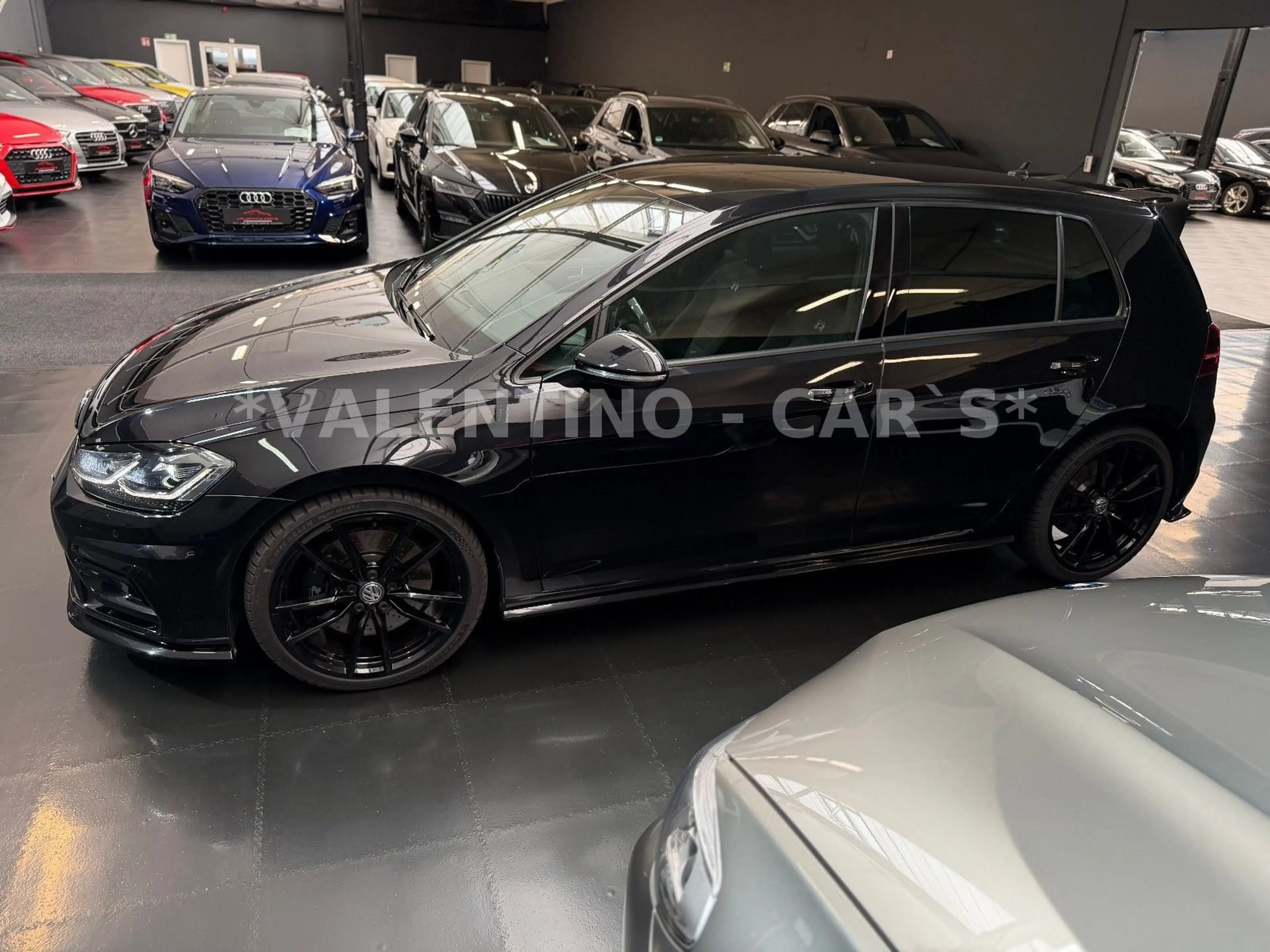 Volkswagen Golf VII Lim. R DSG/4M/Virtu/REMUS/Kam/ACC/Apple — photo 9