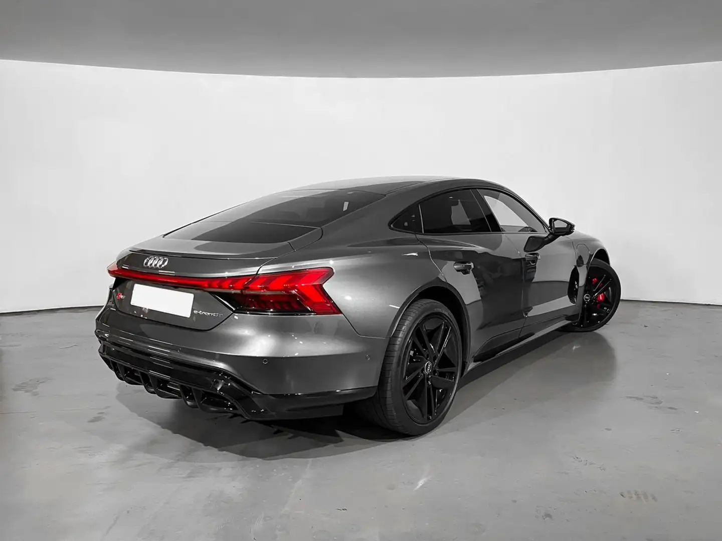 Audi e-tron RS  GT 475 kW (646 CV) quattro Gris - 2