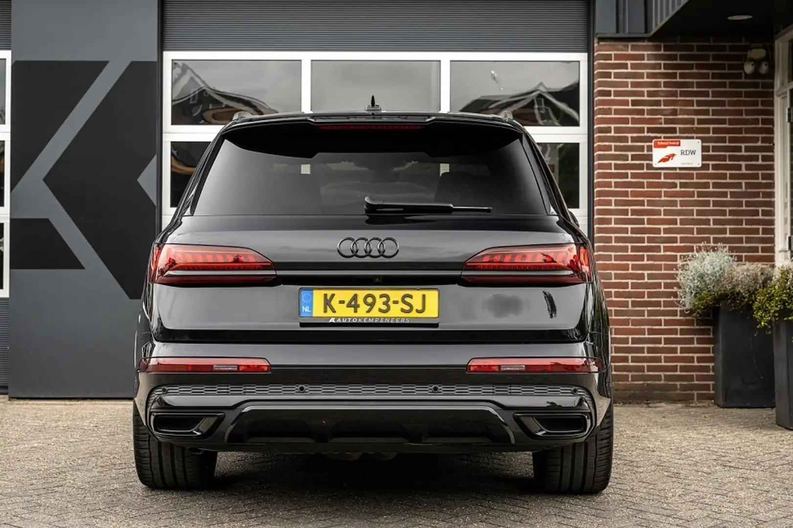 Audi Q7 60 TFSI e quattro Competition | Panorama | Luchtve Zwart - 2