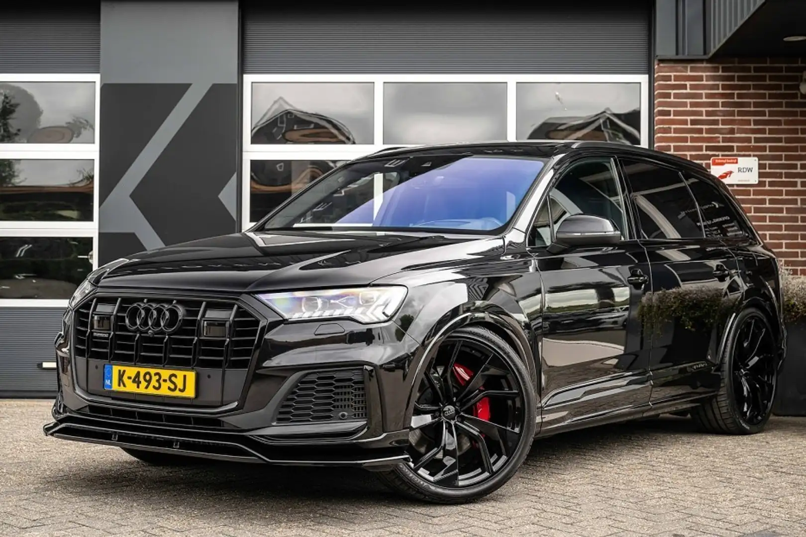 Audi Q7 60 TFSI e quattro Competition | Panorama | Luchtve Zwart - 1