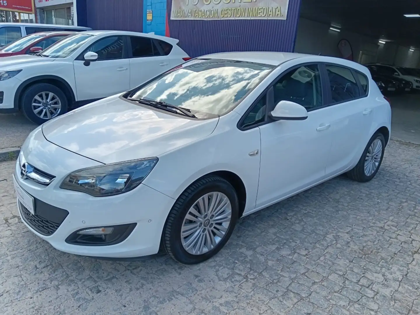 Opel Astra 1.7CDTI Excellence Blanc - 1