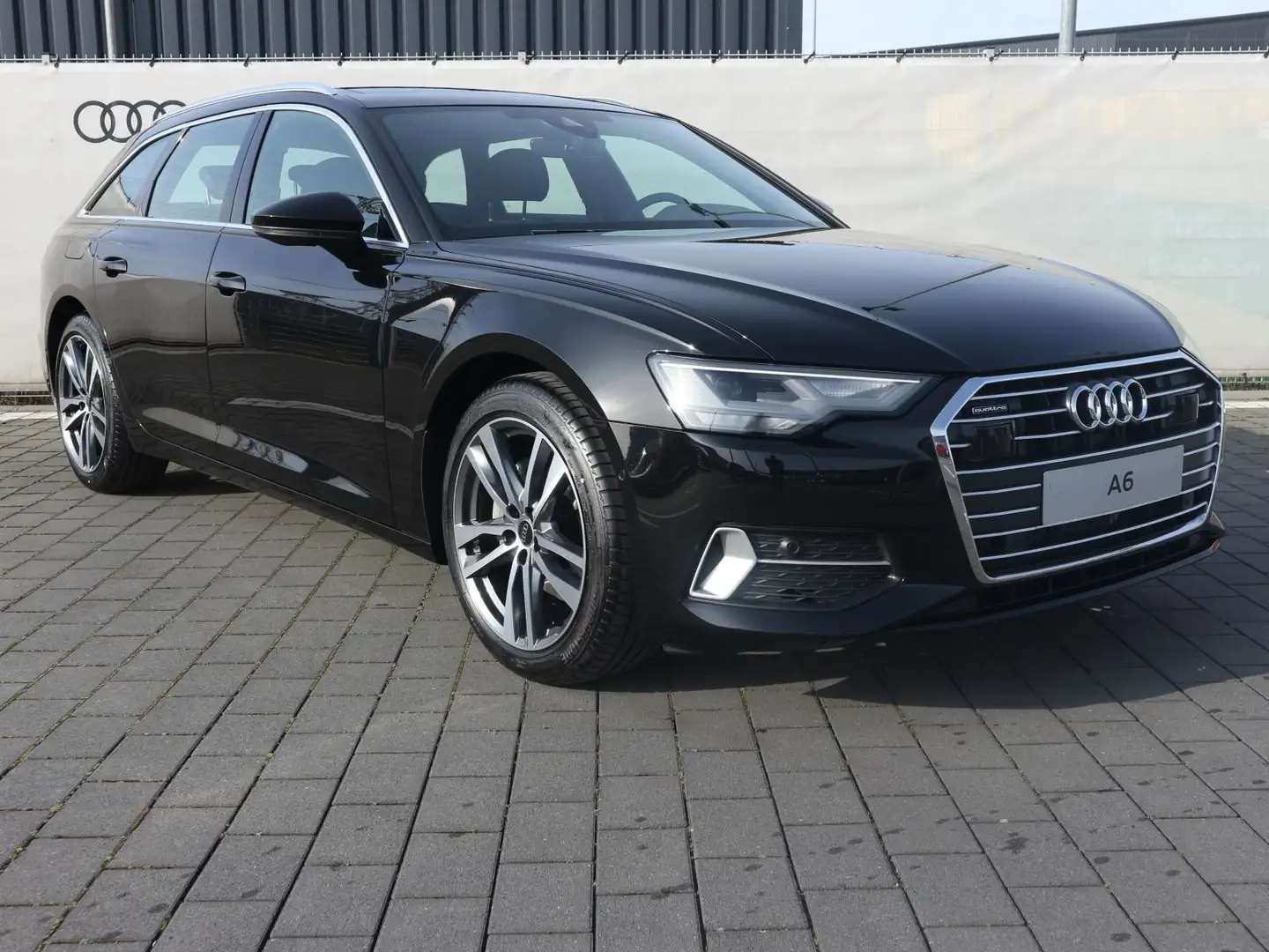 Audi A6 sport 40 TDI quattro*ACC*PANO*MEMORY* Schwarz - 1
