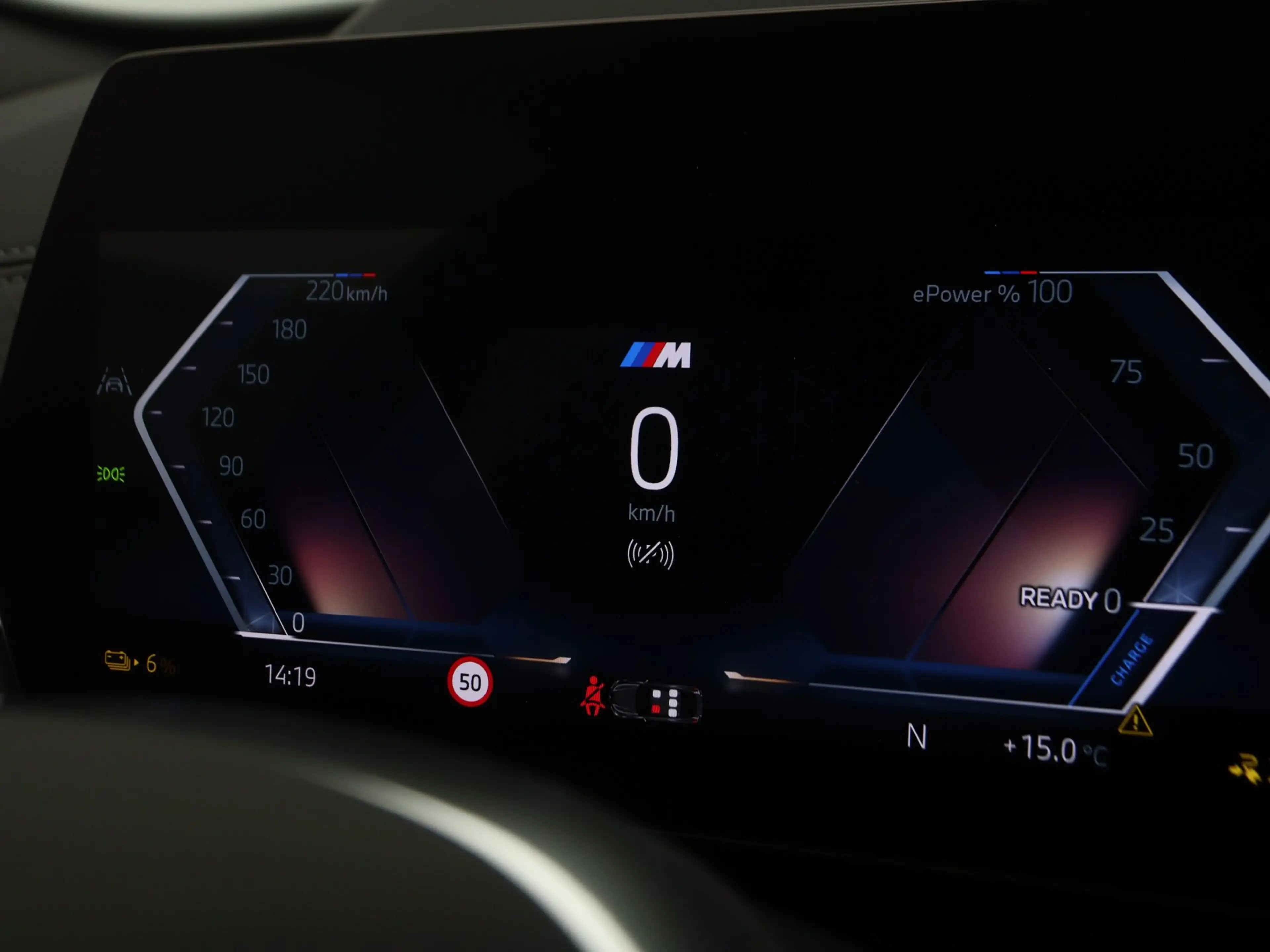 BMW iX2 xDrive30 67 kWh — photo 3
