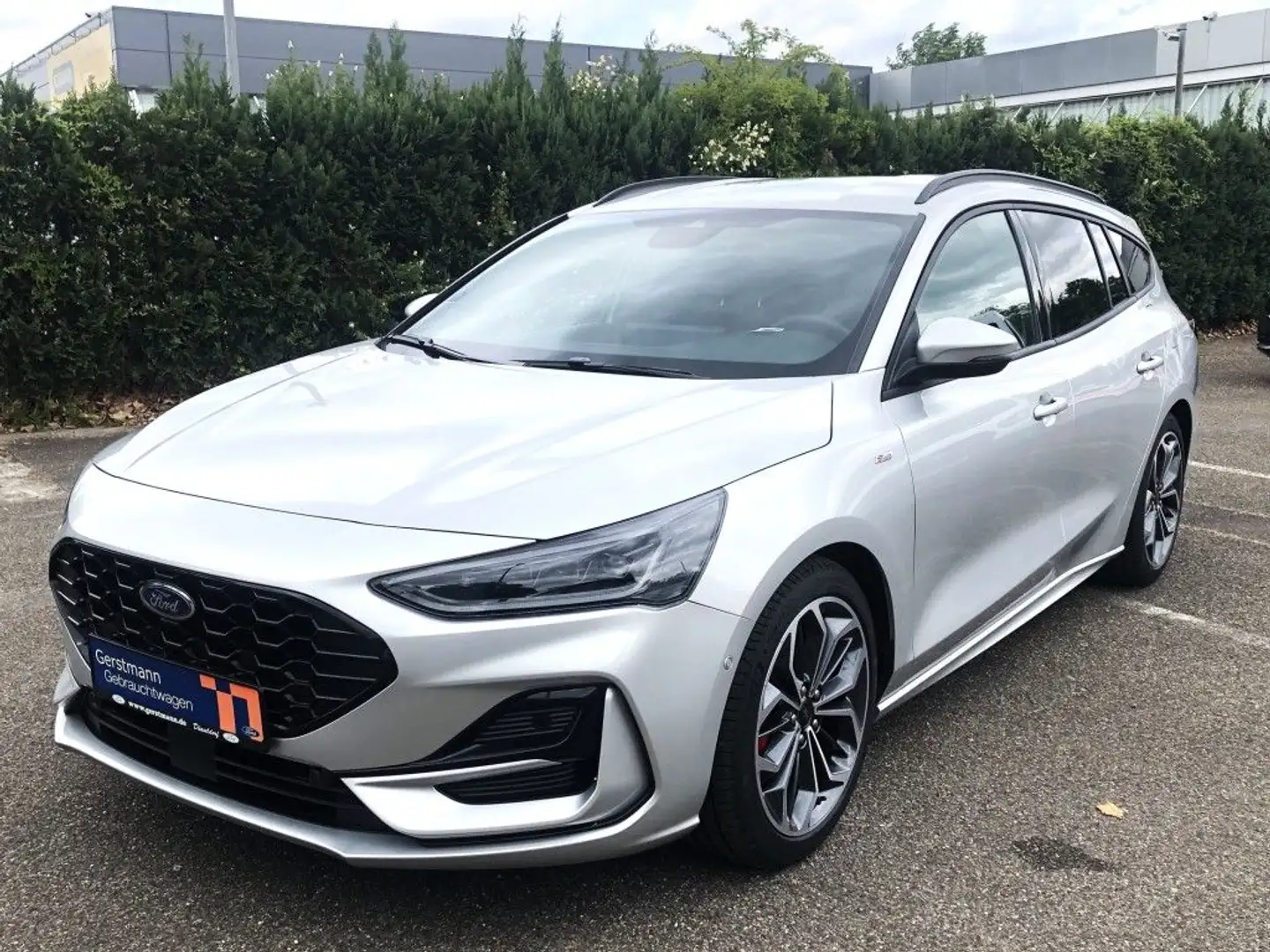 Ford Focus Turnier 1.0 Aut. ST-LINE X Leder Matrix AHK Plateado - 1