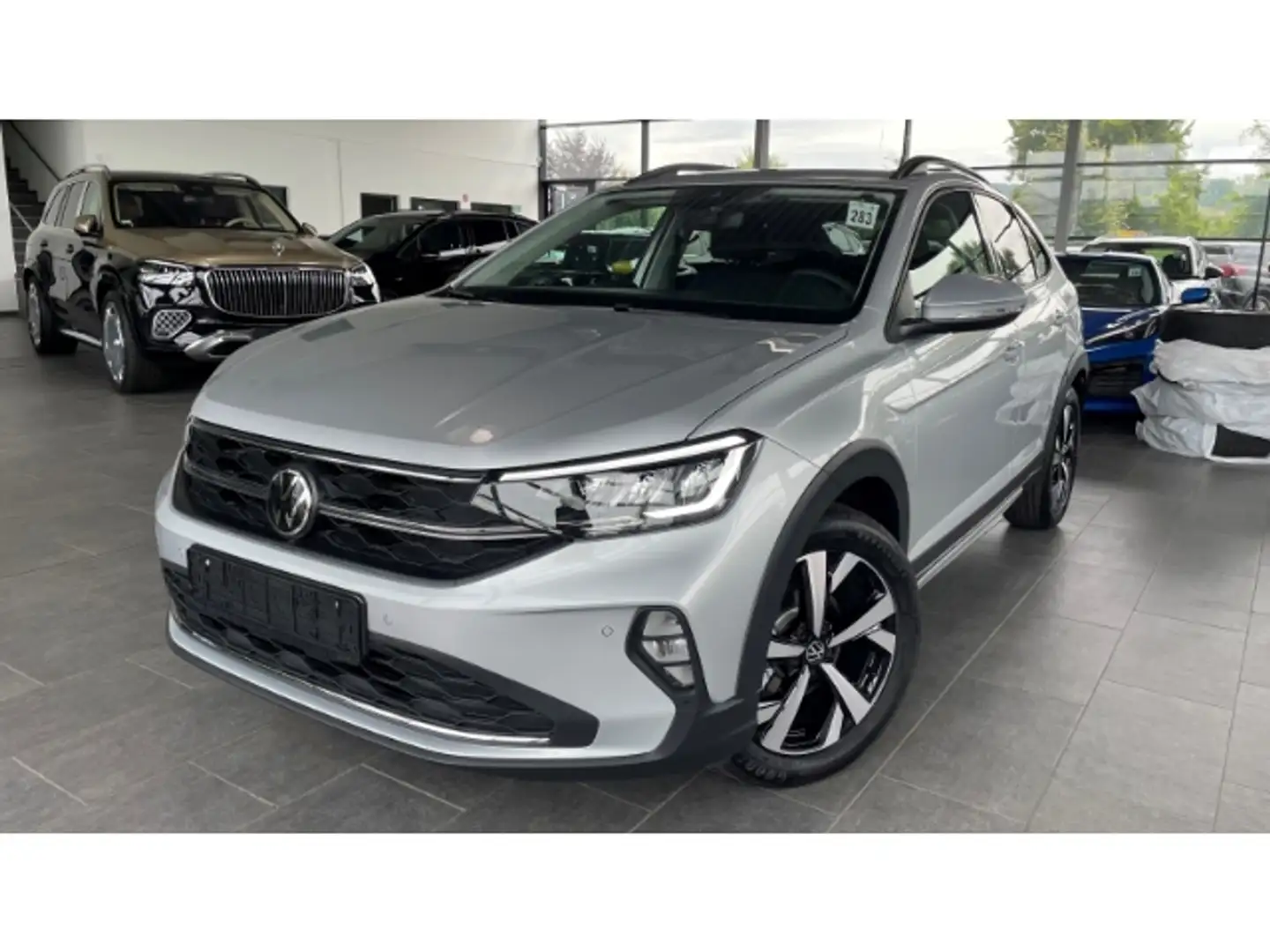 Volkswagen Taigo Style 1.0 TSI LED Kamera ACC SitzHZG APP Connect K Argento - 1