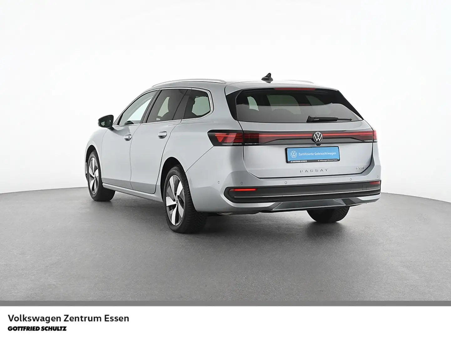 Volkswagen Passat Variant Business 1.5 eTSI DSG IQ.Drive*ACC*PDC* Silber - 2