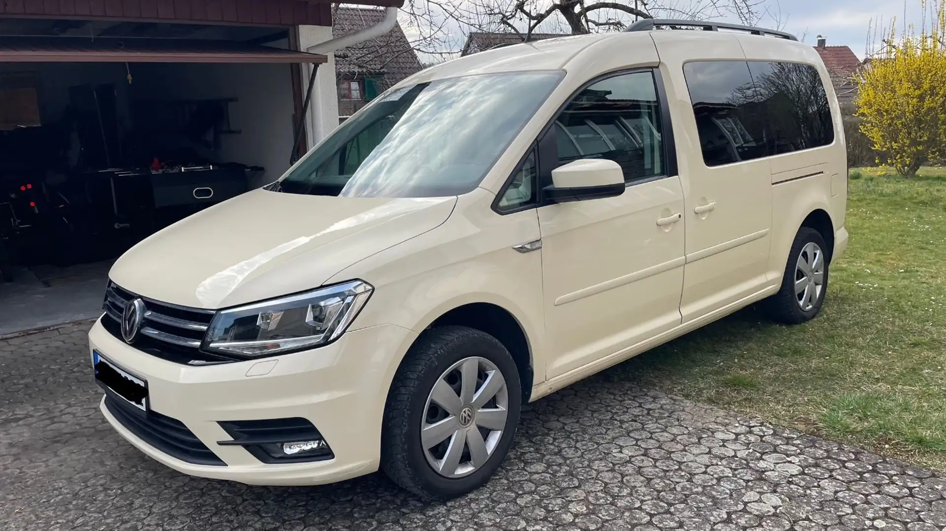 Volkswagen Caddy Caddy Maxi 2.0 TDi-AUT-Navi-Garantie Gelb - 1