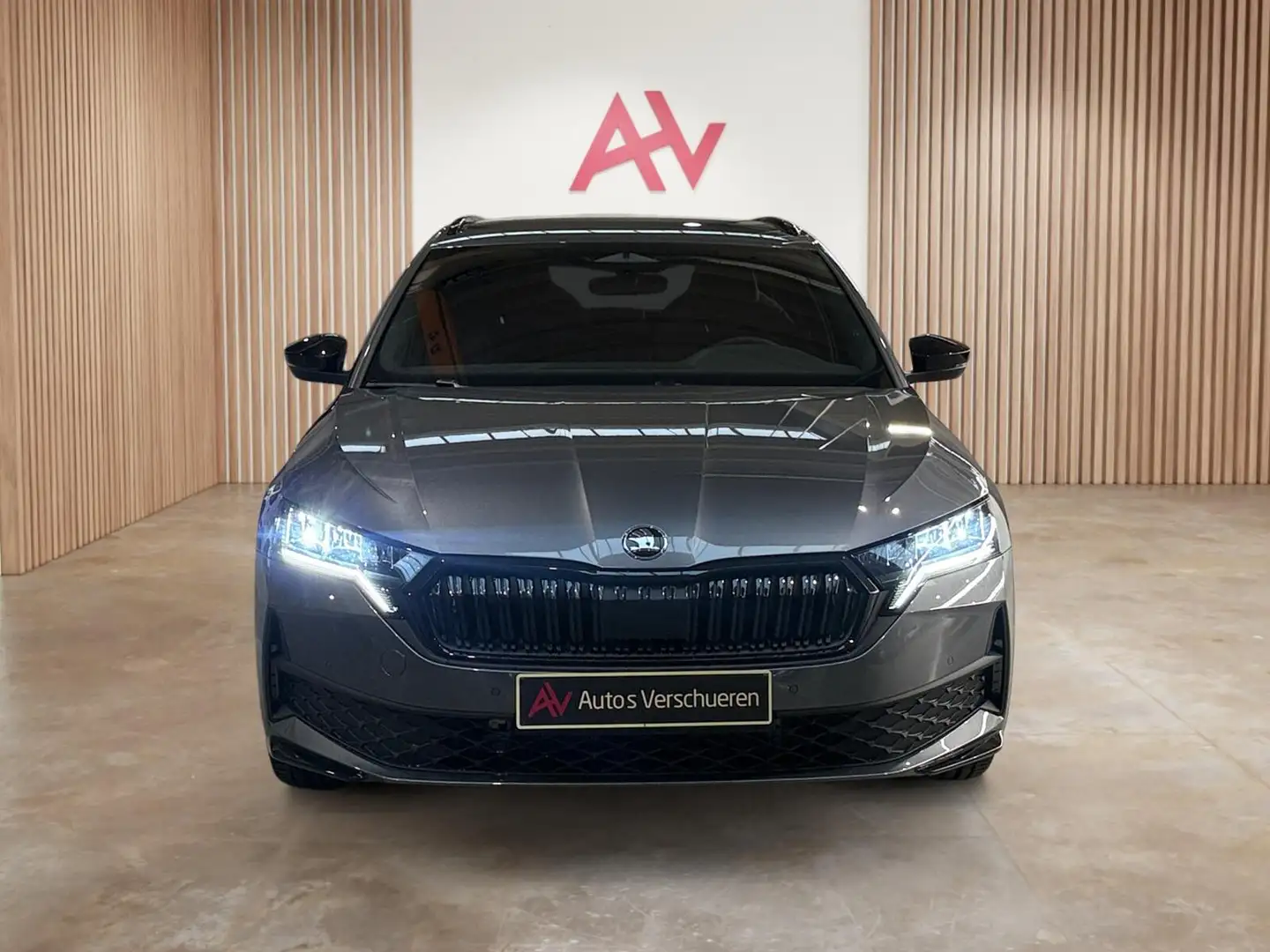 Skoda Octavia Combi Sportline 1.5 TSI m-HEV DSG ** Zetel/Stuu... Grijs - 2