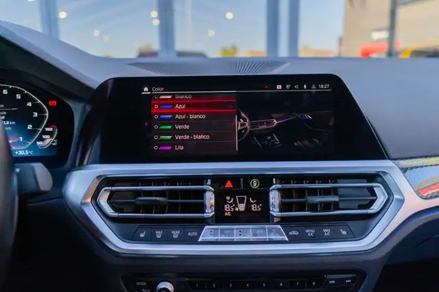 BMW M4 view 12