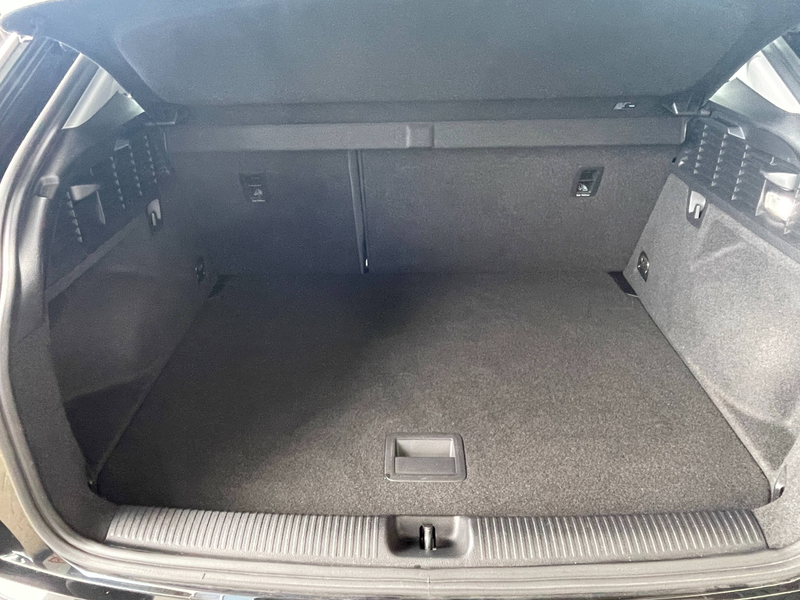 Audi Q2 Q2 1.4 TFSI cylinder on demand sport — photo 12
