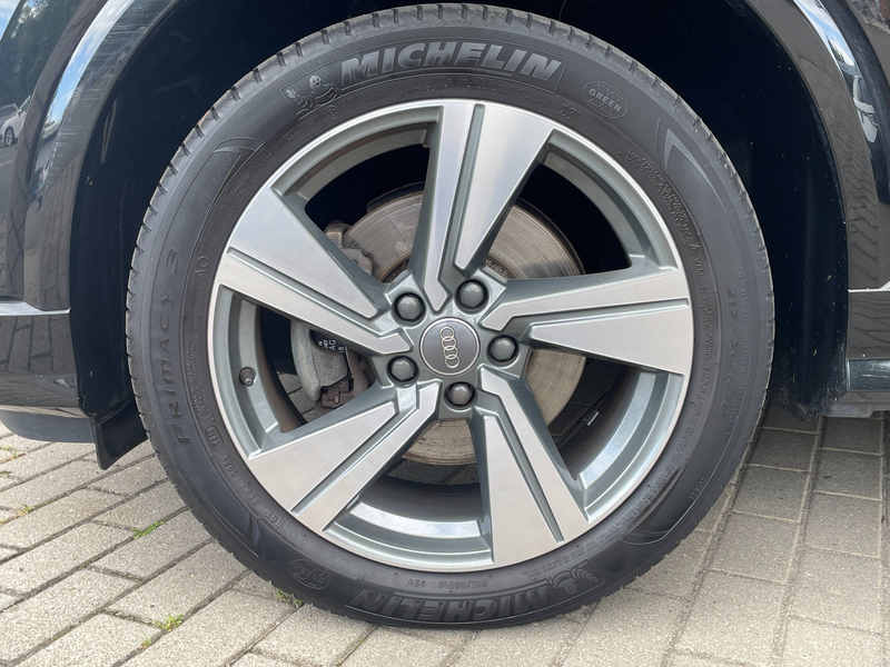 Audi Q2 Q2 1.4 TFSI cylinder on demand sport — photo 9