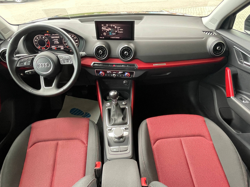 Audi Q2 Q2 1.4 TFSI cylinder on demand sport — photo 14
