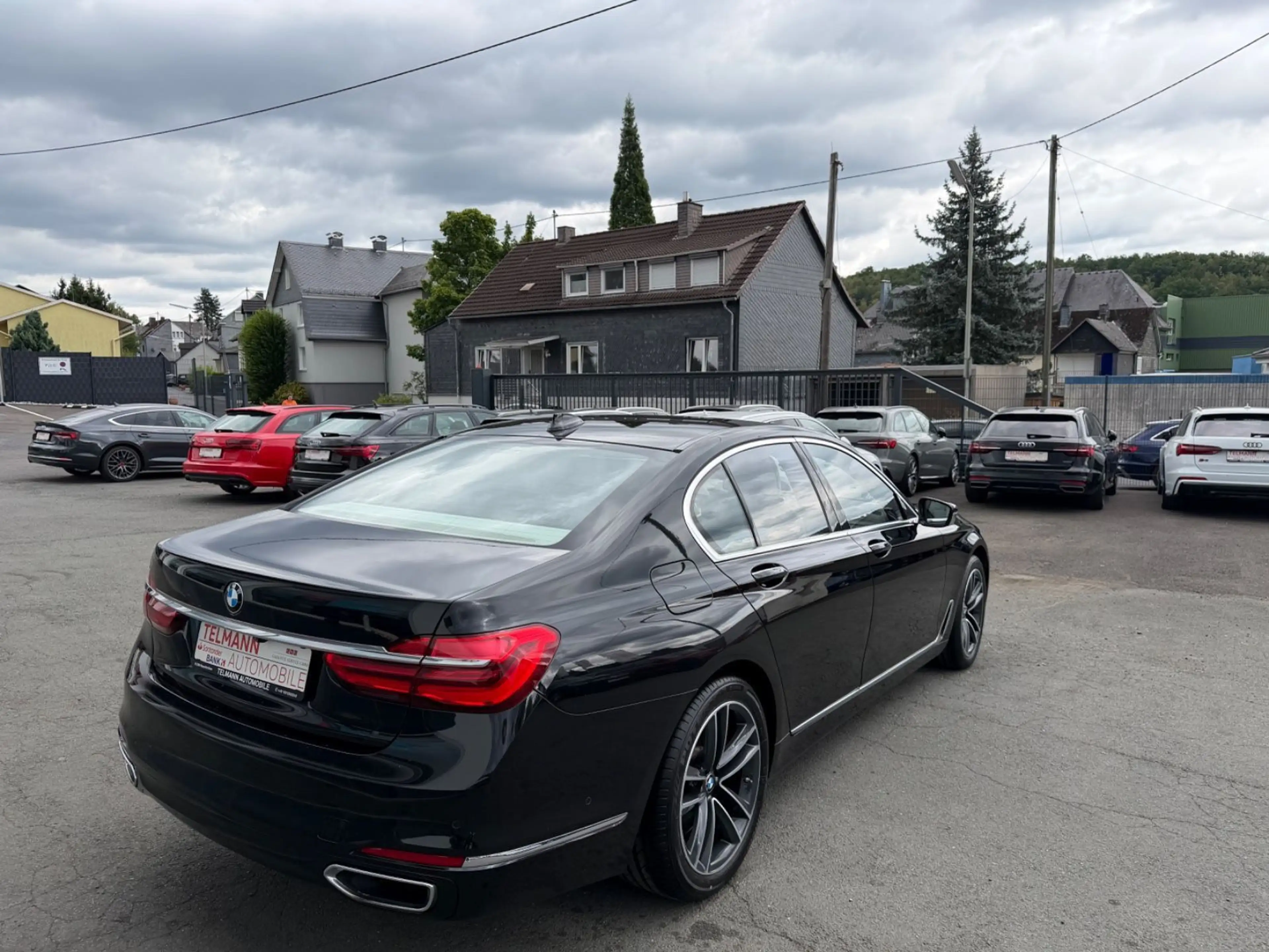 BMW 750 i xDrive/NAVI/Head-UP/Harman/Kardon — photo 8