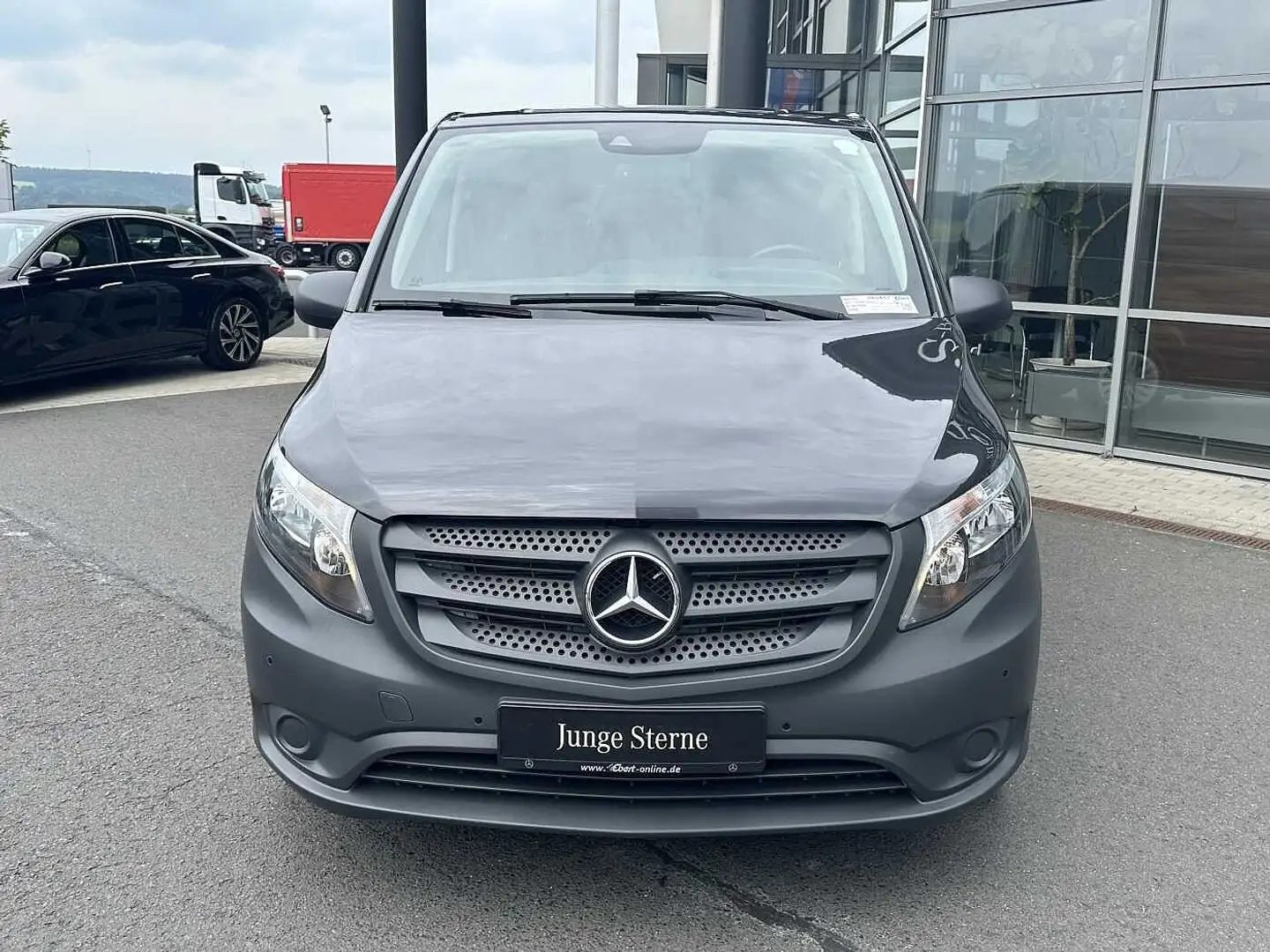 Mercedes-Benz Vito 116 CDI Tourer 3430 9G 2xKlima Kamera Grau - 2