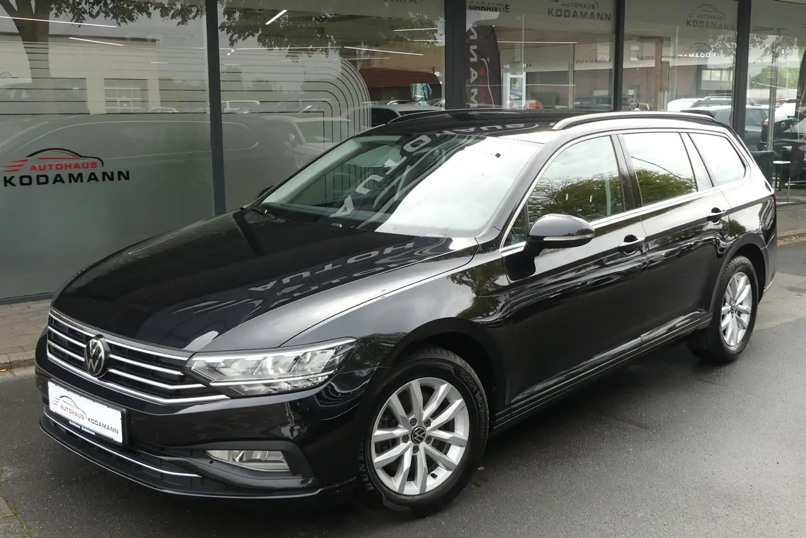 Volkswagen Passat Variant Business 2.0 TDI*AppleCar*Kamera* Nero - 2