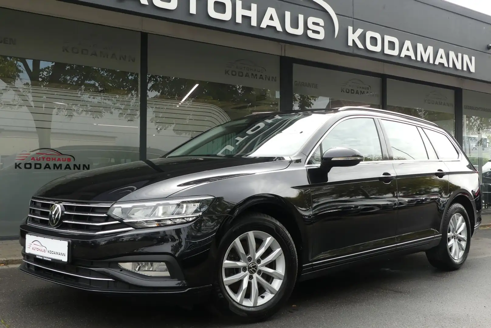 Volkswagen Passat Variant Business 2.0 TDI*AppleCar*Kamera* Nero - 1