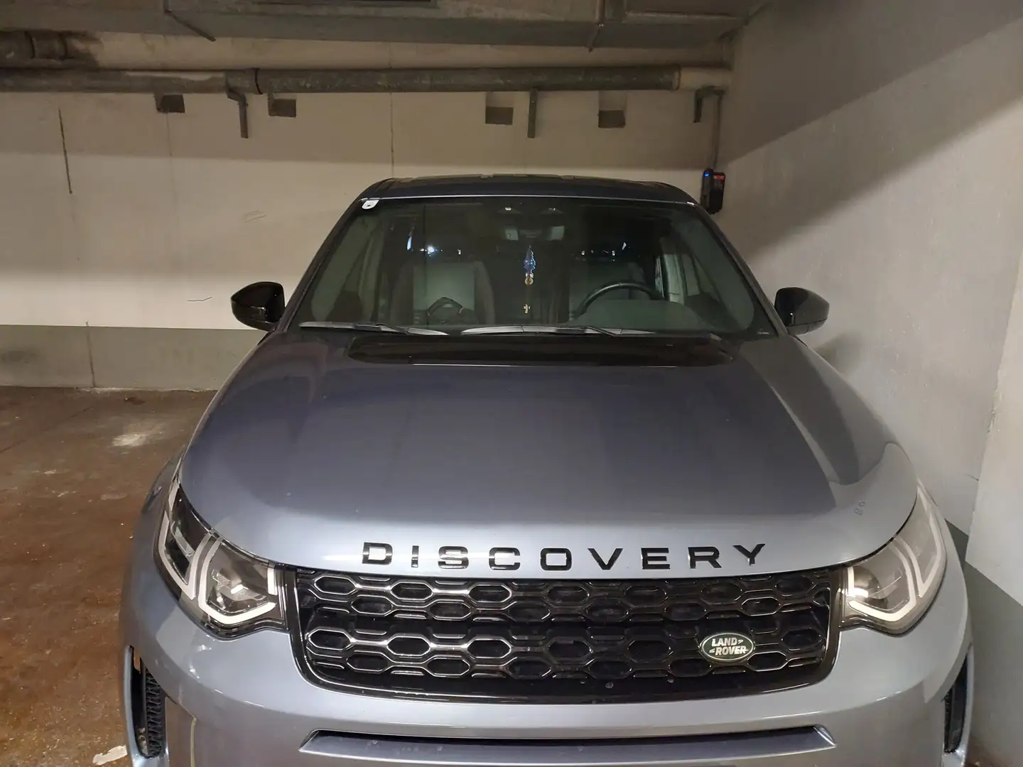 Land Rover Discovery Sport Discovery Sport P300e PHEV AWD R-Dynamic S Aut. R-Dynamic S Silber - 1