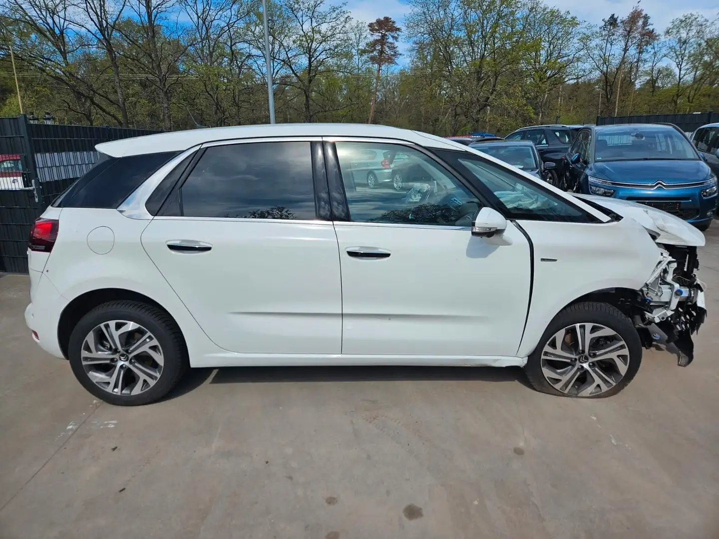 Citroen C4 Picasso/Spacetourer Exclusive Weiß - 2