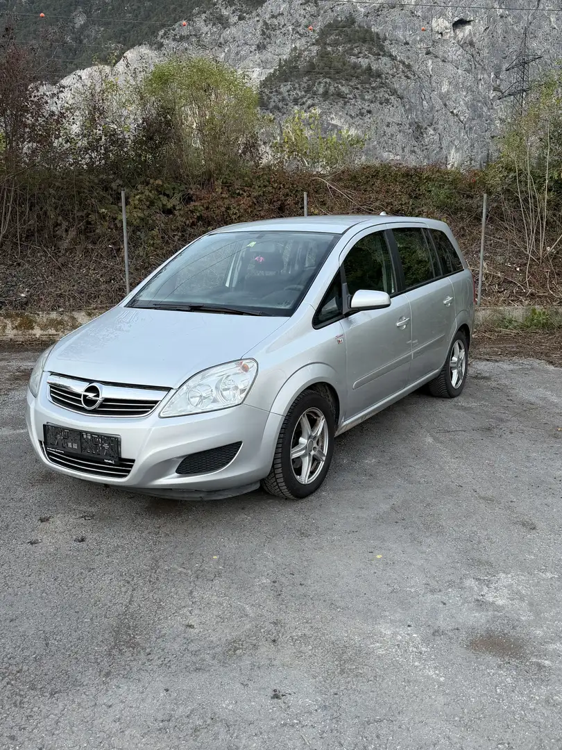 Opel Zafira 1,6 Cool & Sound - 2