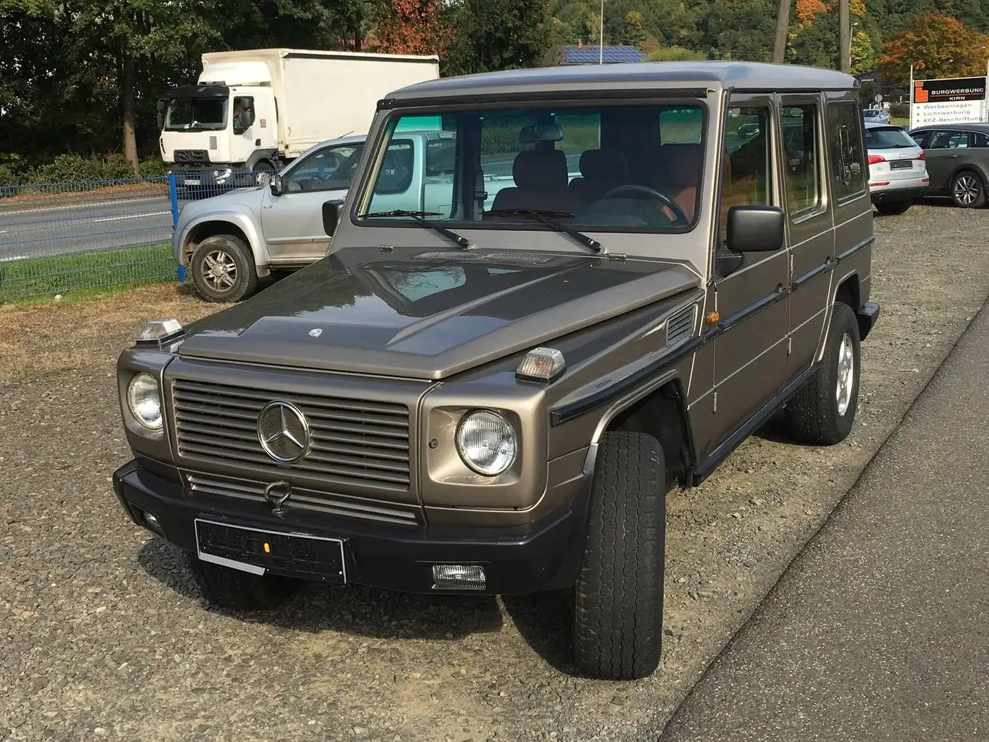 Mercedes-Benz G 300 G 300 D (GD) Gold - 1