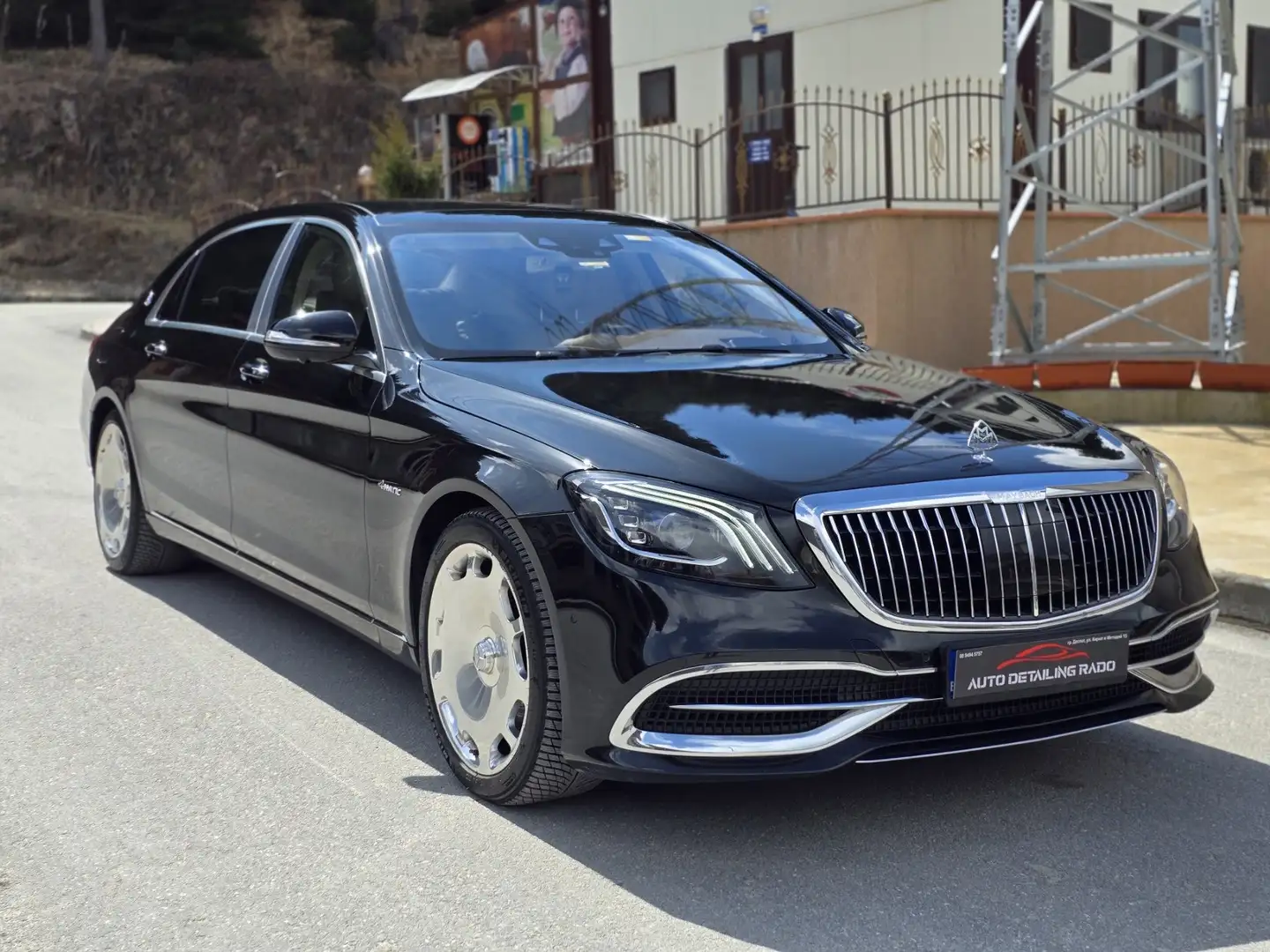 Mercedes-Benz Maybach S-Klasse Maybach First-Class Rear / Full Specification - 2