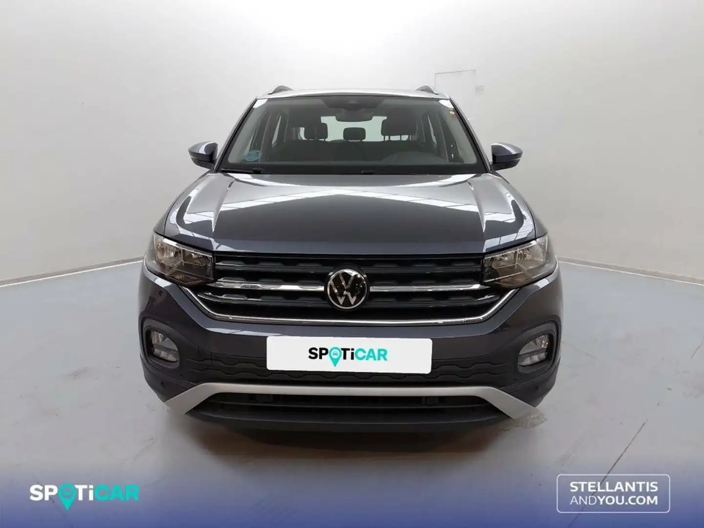 Volkswagen T-Cross 1.0 TSI Advance Grau - 2