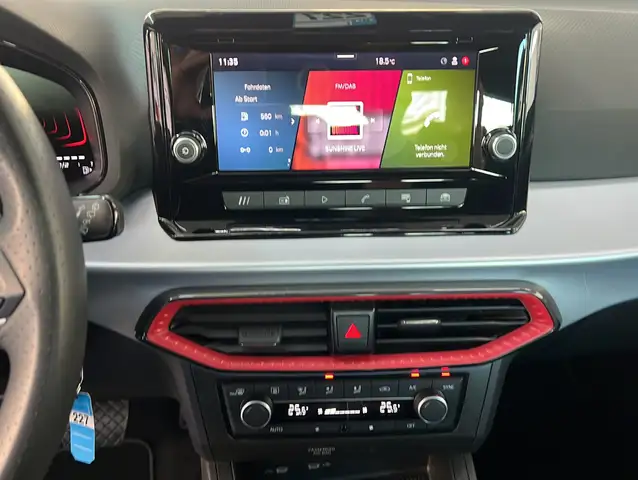 Seat Ibiza view 8