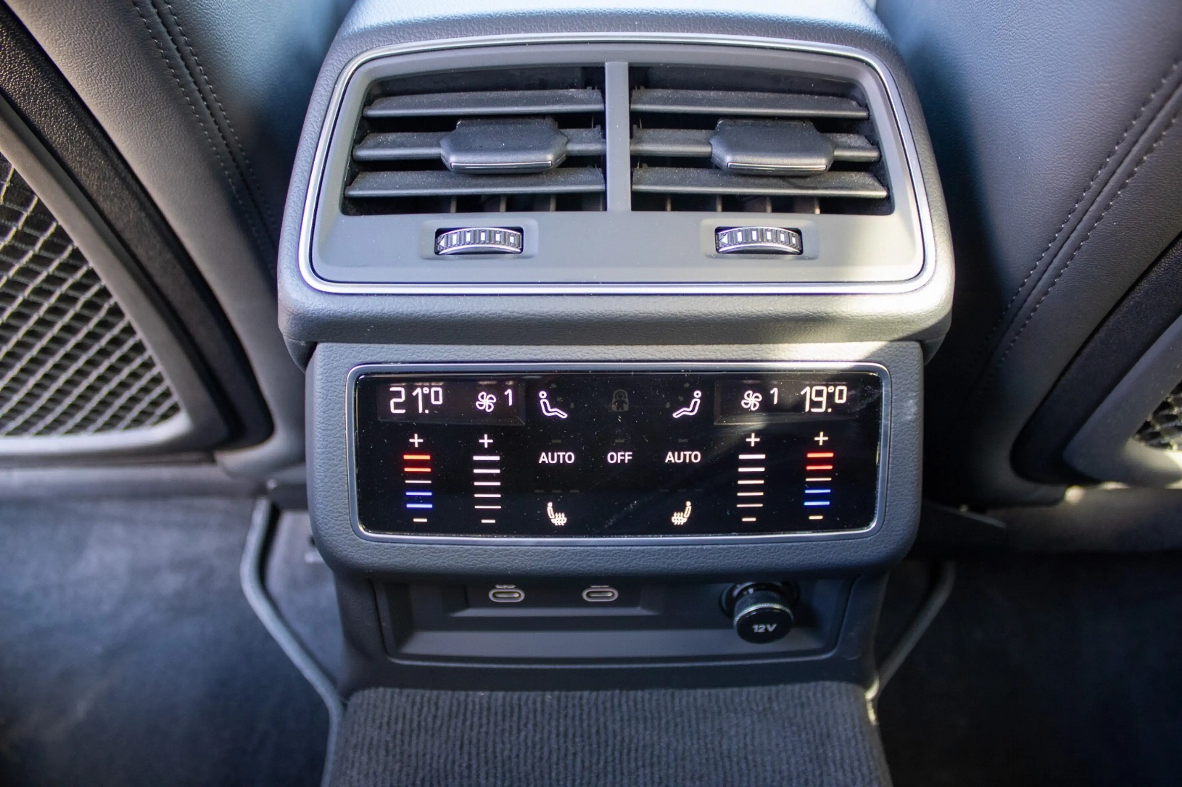 Audi S6 S6 Avant 3.0 V6 TDi Quattro Tiptronic — photo 12